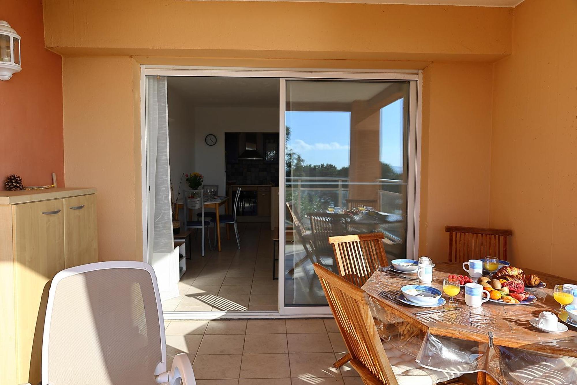 Superbe T2 Vue Mer - Piscine & Plage A 100M Ajaccio  Exteriör bild