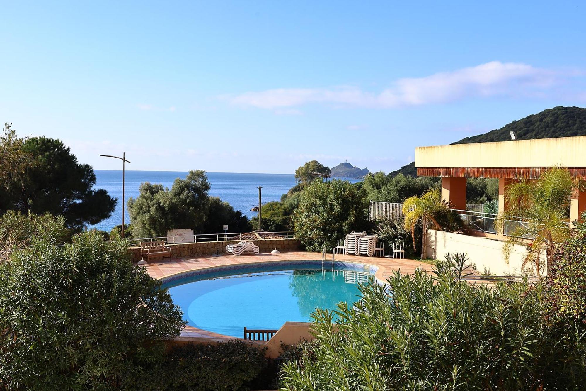 Superbe T2 Vue Mer - Piscine & Plage A 100M Ajaccio  Exteriör bild