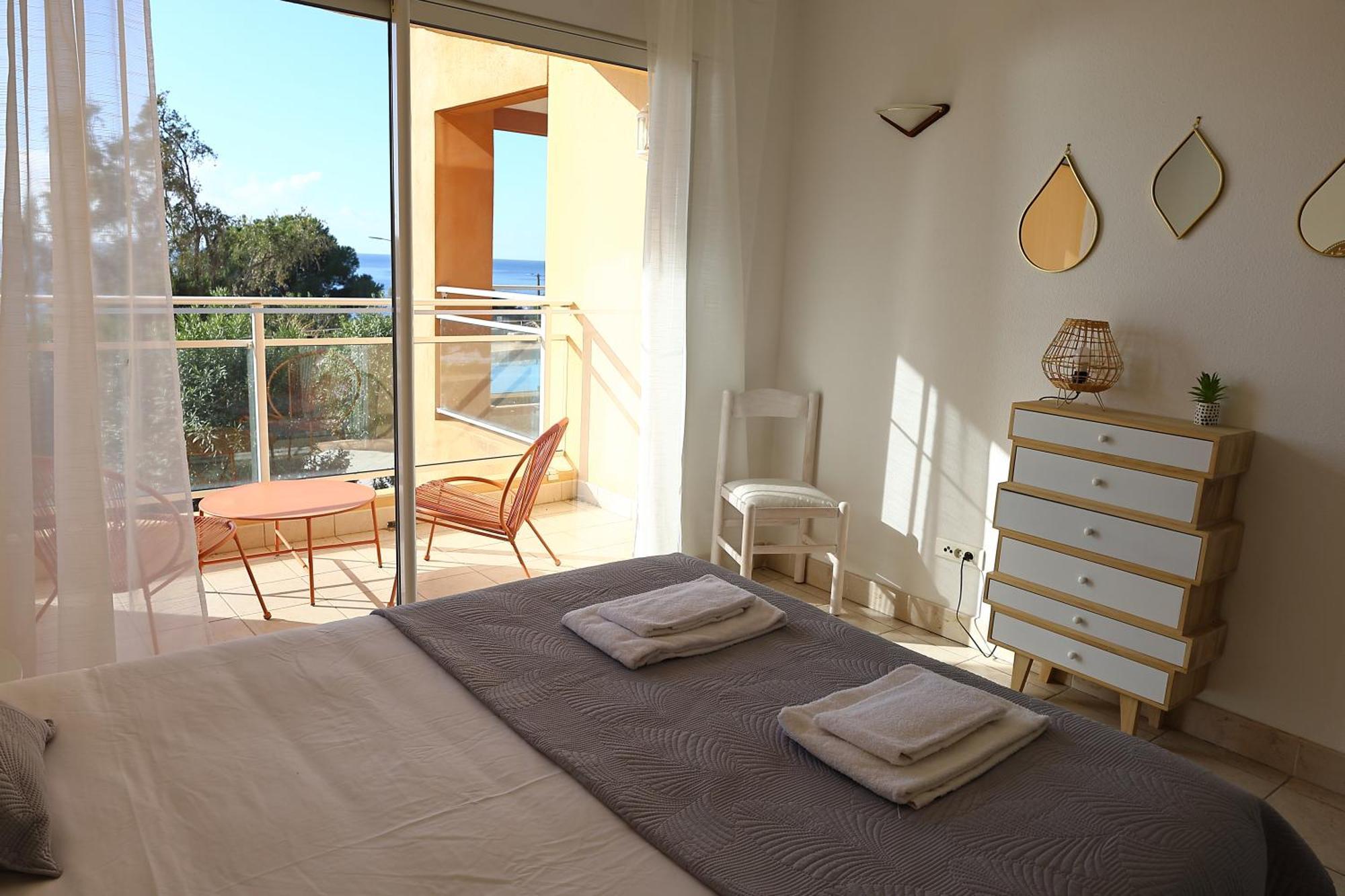 Superbe T2 Vue Mer - Piscine & Plage A 100M Ajaccio  Exteriör bild